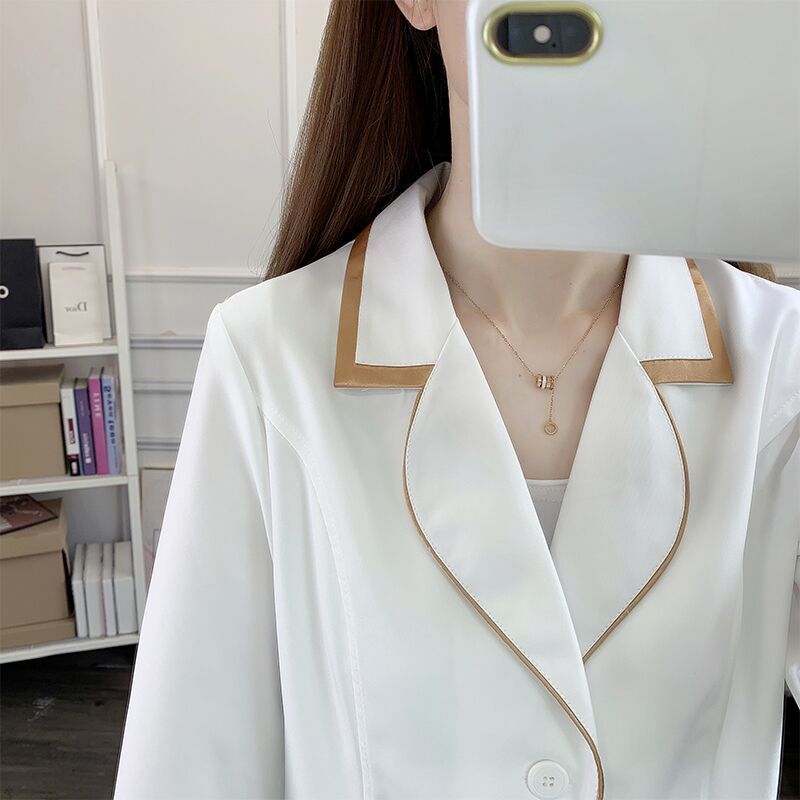 Lab Coat Medical - ชุดเครื่องแบบความงามสั้นสีขาวชุดเดรสสปาสีชมพูเสื้อสีขาวขนาดใหญ่พิเศษสีดำเสื้อผ้าเสริมสวยในร้านเสริมสวยเสื้อโค้ทแลปโลโก้ช่างเสริมสวย